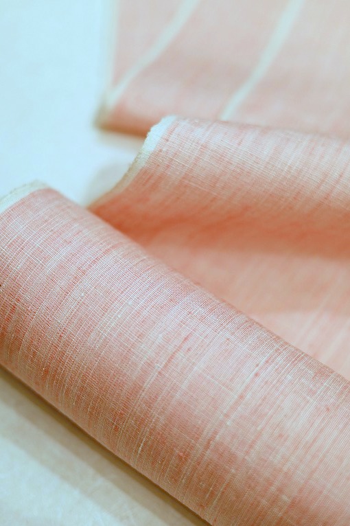 本場結城紬/飛び百細工・捩じり梅