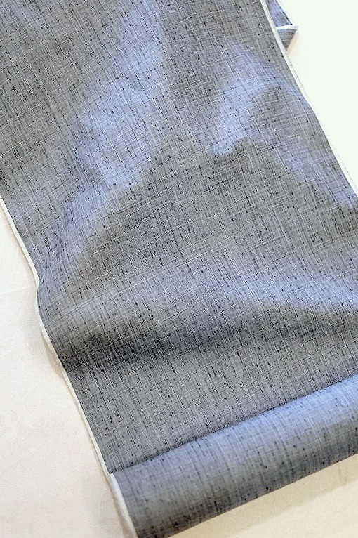 本場結城紬/飛び百細工・捩じり梅