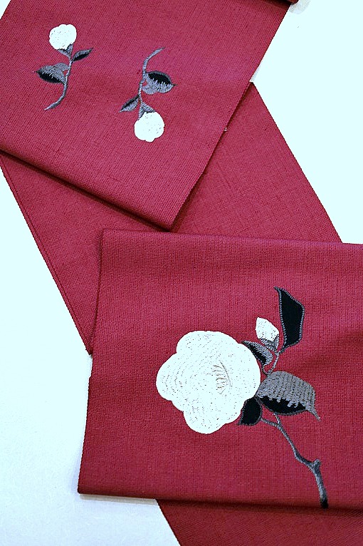 刺繍九寸名古屋帯/わびすけ椿 工芸キモノ野口