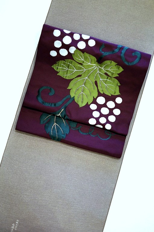 葡萄唐草の素敵な名古屋帯 西陣織九寸名古屋帯/葡萄唐草 洛風林