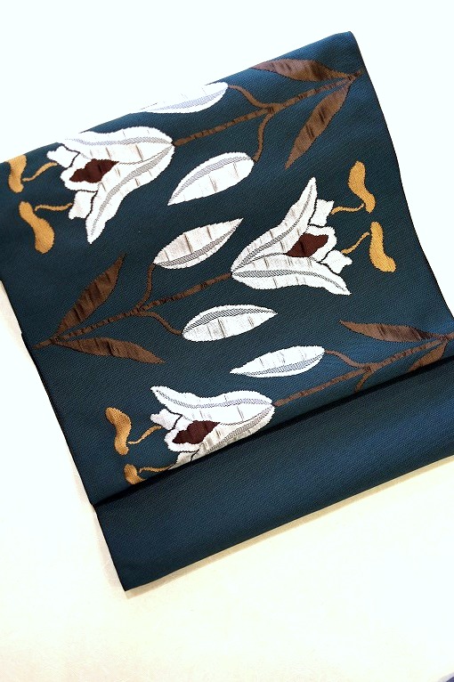 西陣織 チャップリン 音符 五線譜 九寸名古屋帯 金糸 銀糸 未使用品 正絹 未使用品】名古屋帯 渦巻文 黒鳶 金 西陣織 正絹 九寸 | 着物